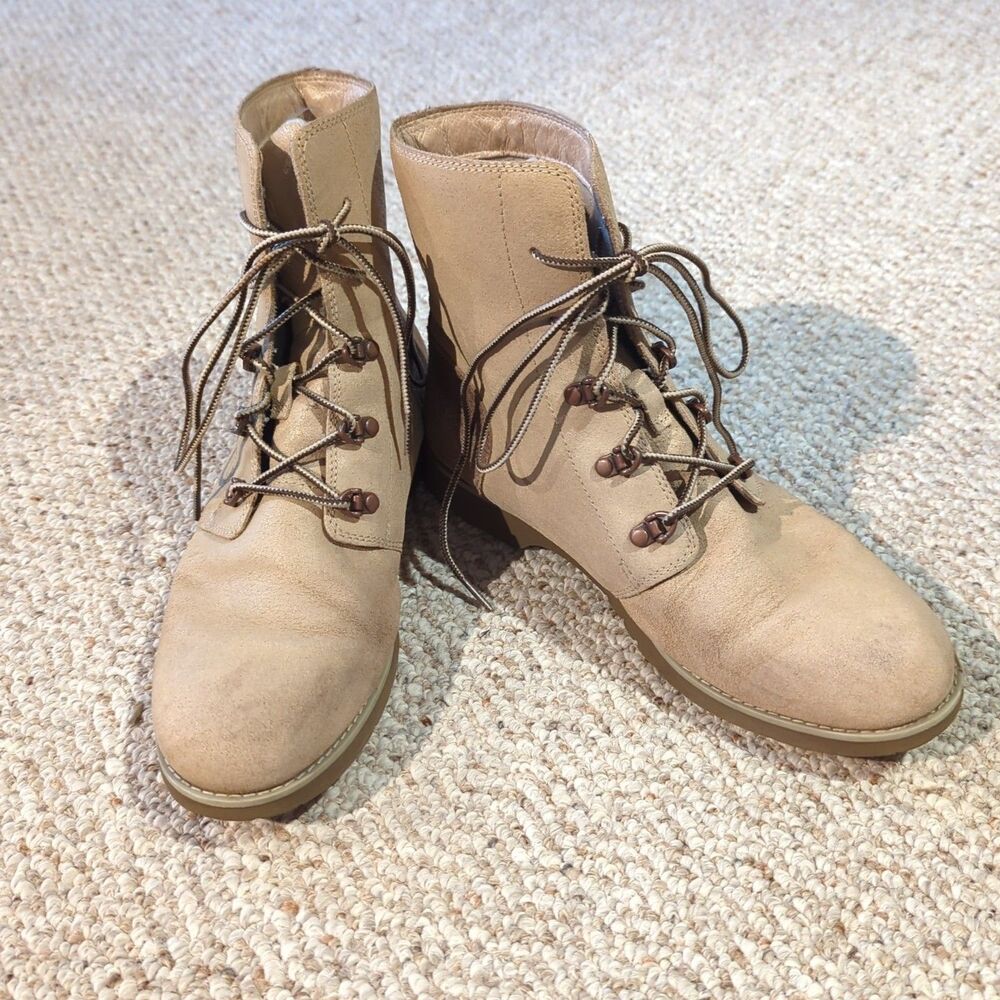 The North Face Ballard Lace II Boots Womens 9.5 Beige Tan Suede Outdoor Gorpcore